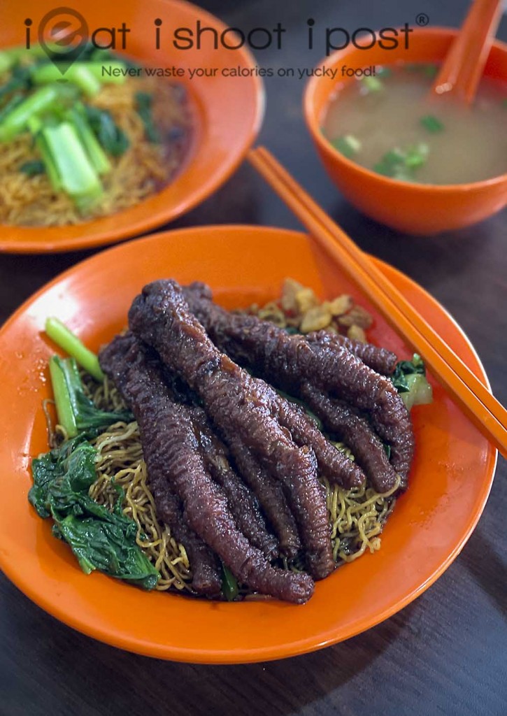 Chicken Feet ieatishootipost