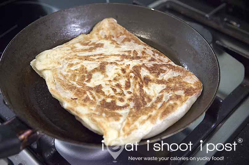 Prata on pan