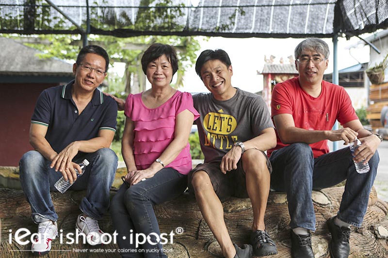 Mdm Foo and I with the chicken farmers. Singaporean farmer Johnson Toh on the right