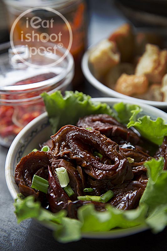 Braised Intestines $6.90