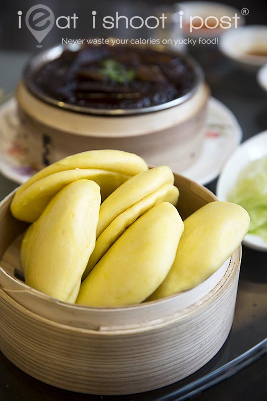 Kong Bak Pau (10 pieces) $40