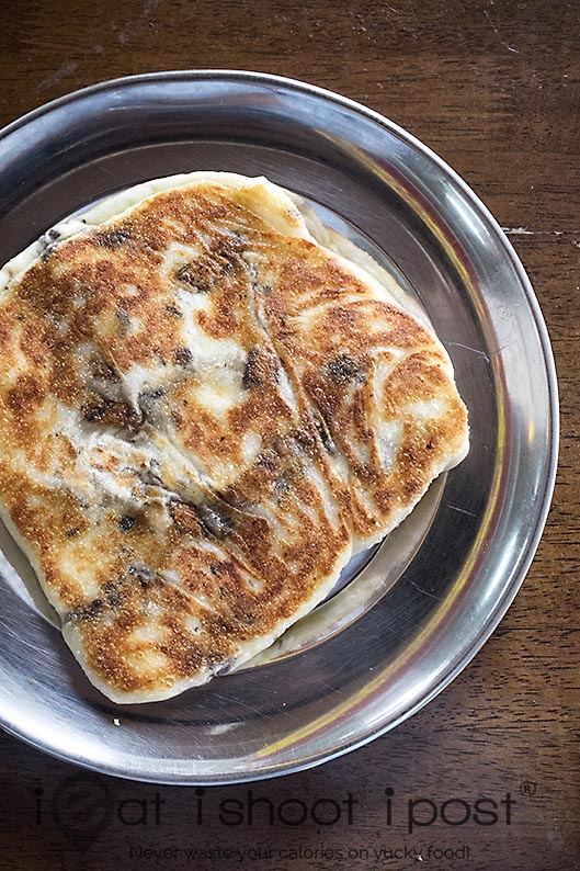 Portabello Mozzarella Murtabak