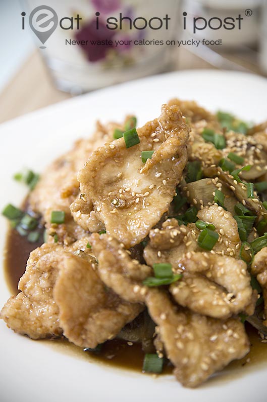 Crispy Chicken with Ginger (L) $30