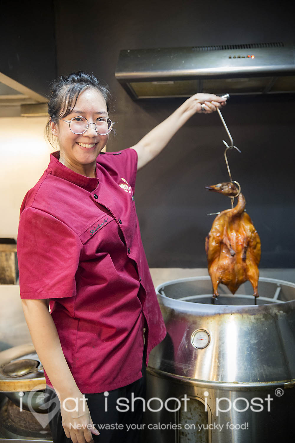 Eat 3 Cuts: Cantonese Roast featuring Pipa Duck! - ieatishootipost