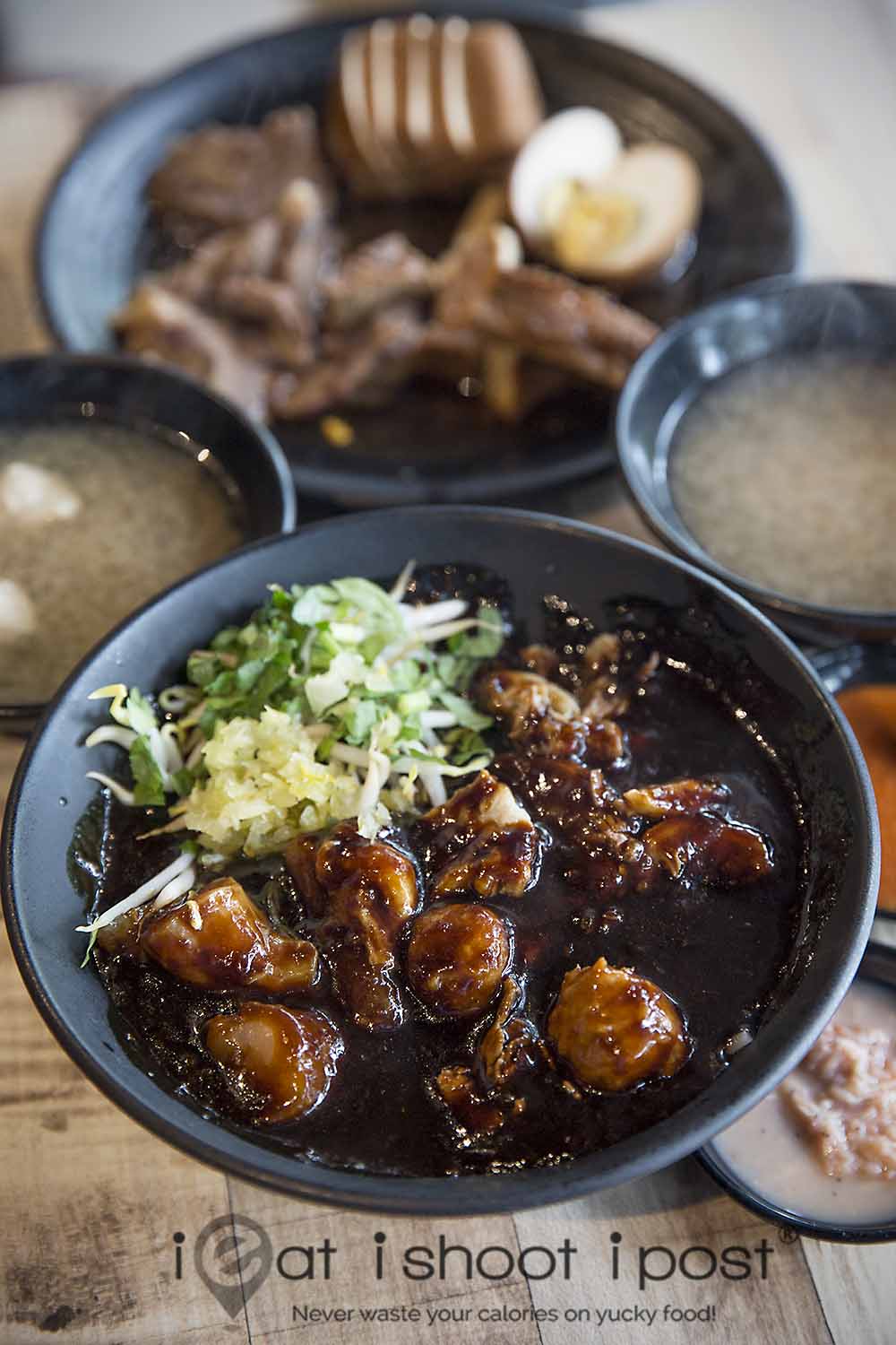 Beef bee hoon - ieatishootipost