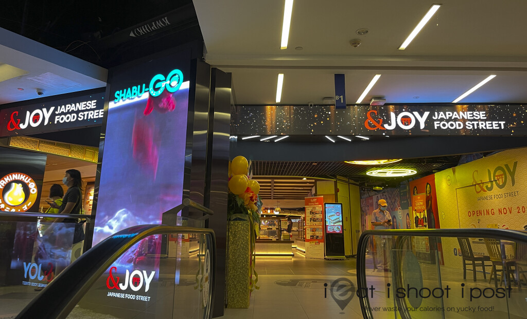 Entrance to &JOY Japanese Food Street from B2 escalator