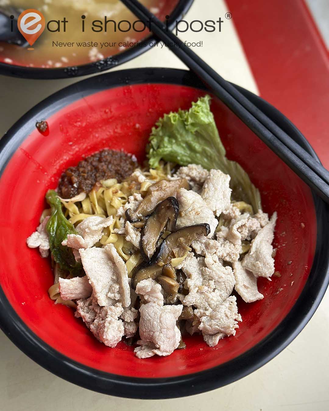 Ming Ji Mushroom Minced Meat Mee: Reopened after 8 years, still going ...