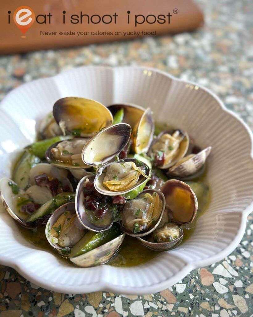 Clams in Sherry