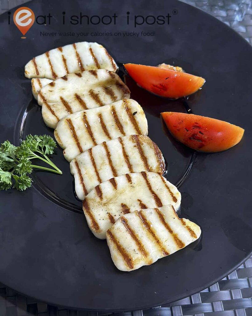 grilled haloumi cheese